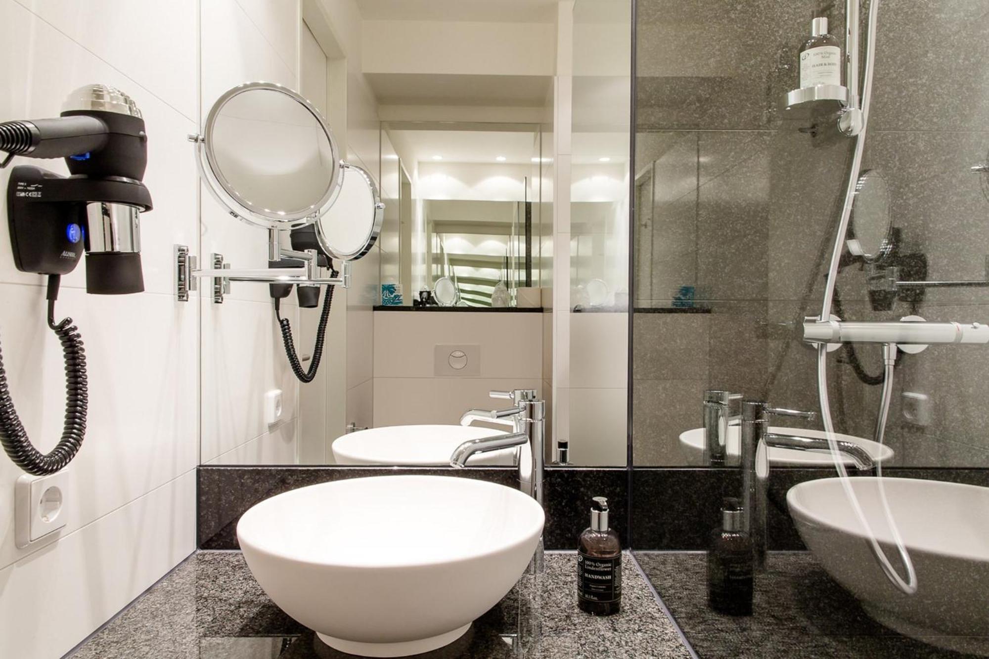 Motel One Bonn-Beethoven Zewnętrze zdjęcie